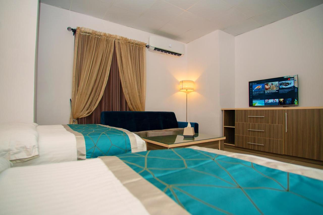 Riviera Suites Lagos Eksteriør billede