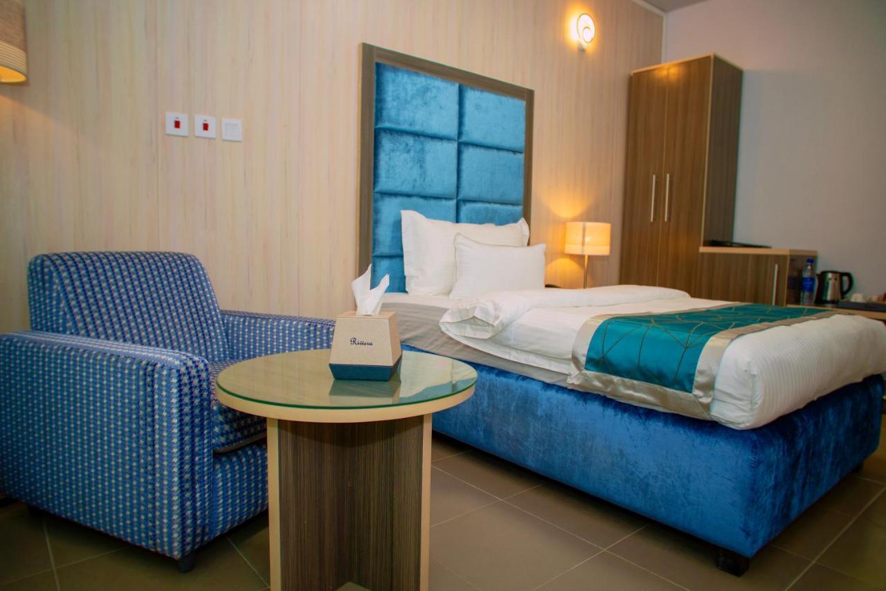 Riviera Suites Lagos Eksteriør billede