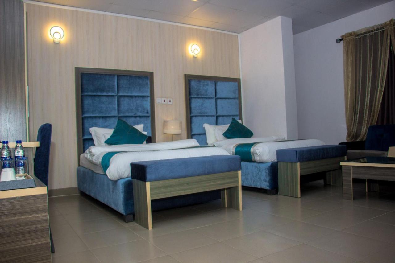 Riviera Suites Lagos Eksteriør billede